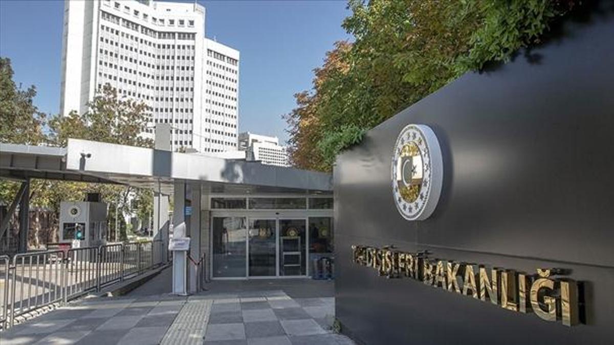 Dışişleri Bakanlığı'ndan, Yunanistan'ın Ege Denizi'nde ilan edeceğini duyurduğu 'deniz parkı' hakkında açıklama
