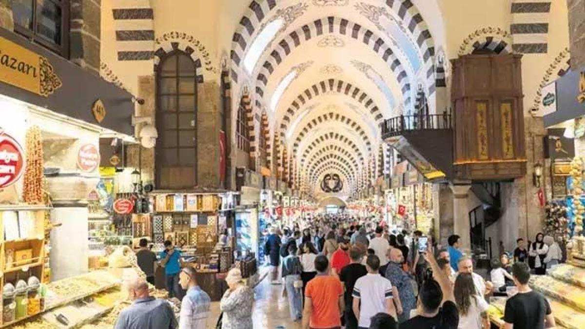 Turizmde bayram hareketliliği! ciro 50 milyar lirayı bulacak