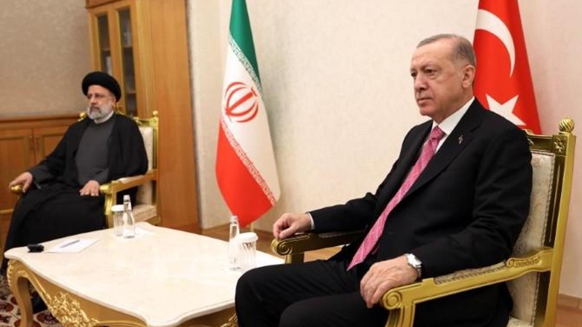 Cumhurbaşkanı Erdoğan, Reisi ile telefonda görüştü
