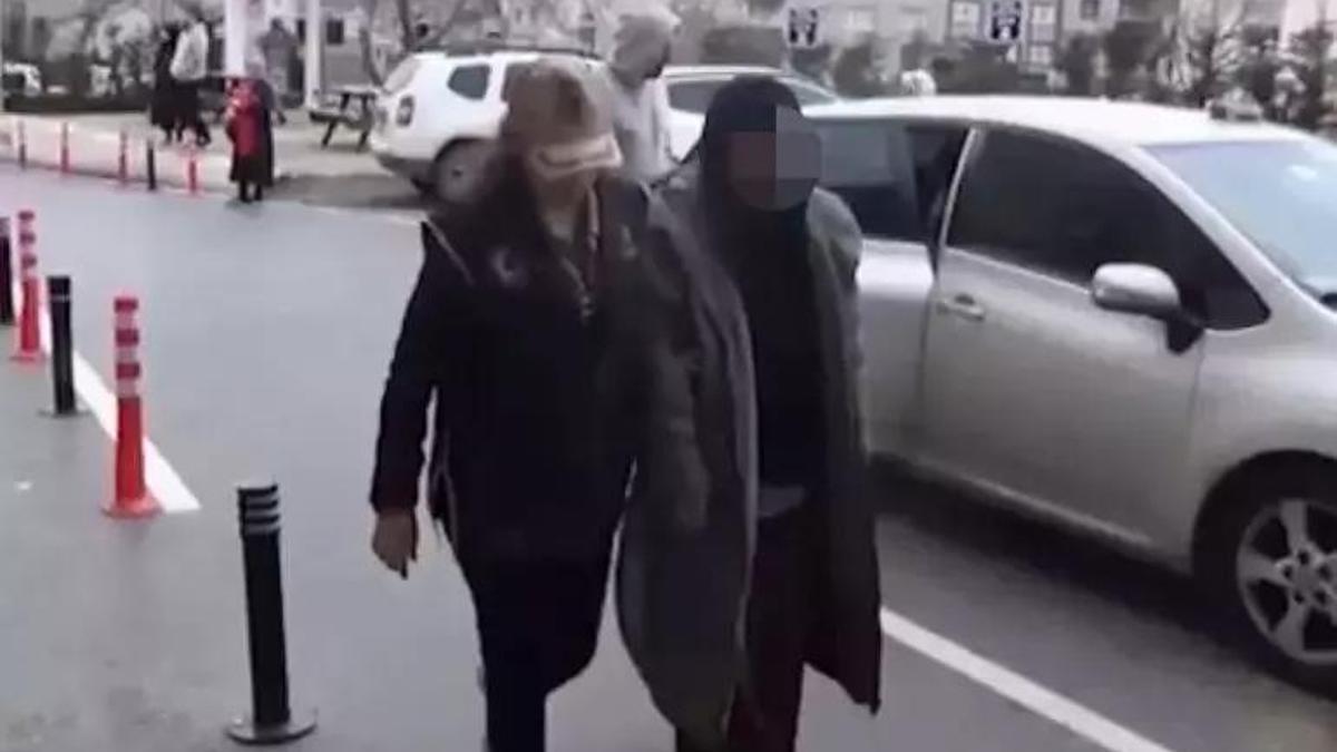 Saldırı hazırlığındaki iki terörist yakalandı! Jandarma kıyafeti giymişler