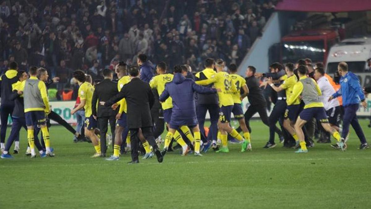 Olaylı Trabzonspor-Fenerbahçe maçının PFDK cezaları açıklandı