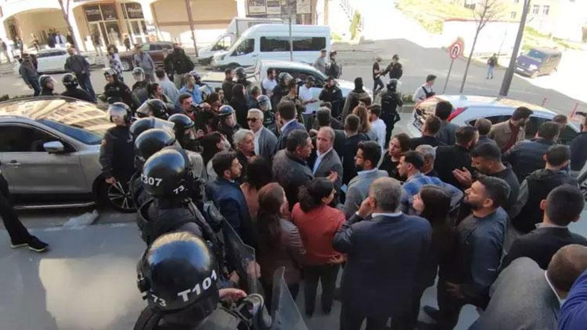 Şırnak’ta DEM Parti yürüyüşünde 1 kişi tutuklandı