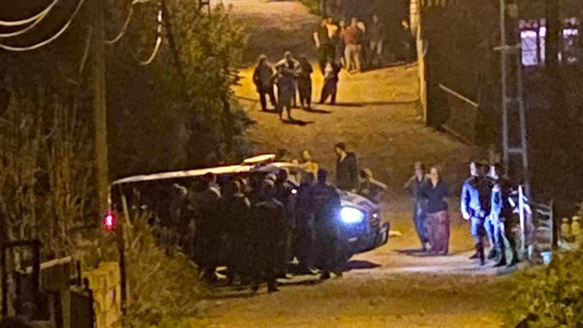 Köyde eski ve yani muhtarın yakınlarının seçim kavgası: 10 yaralı