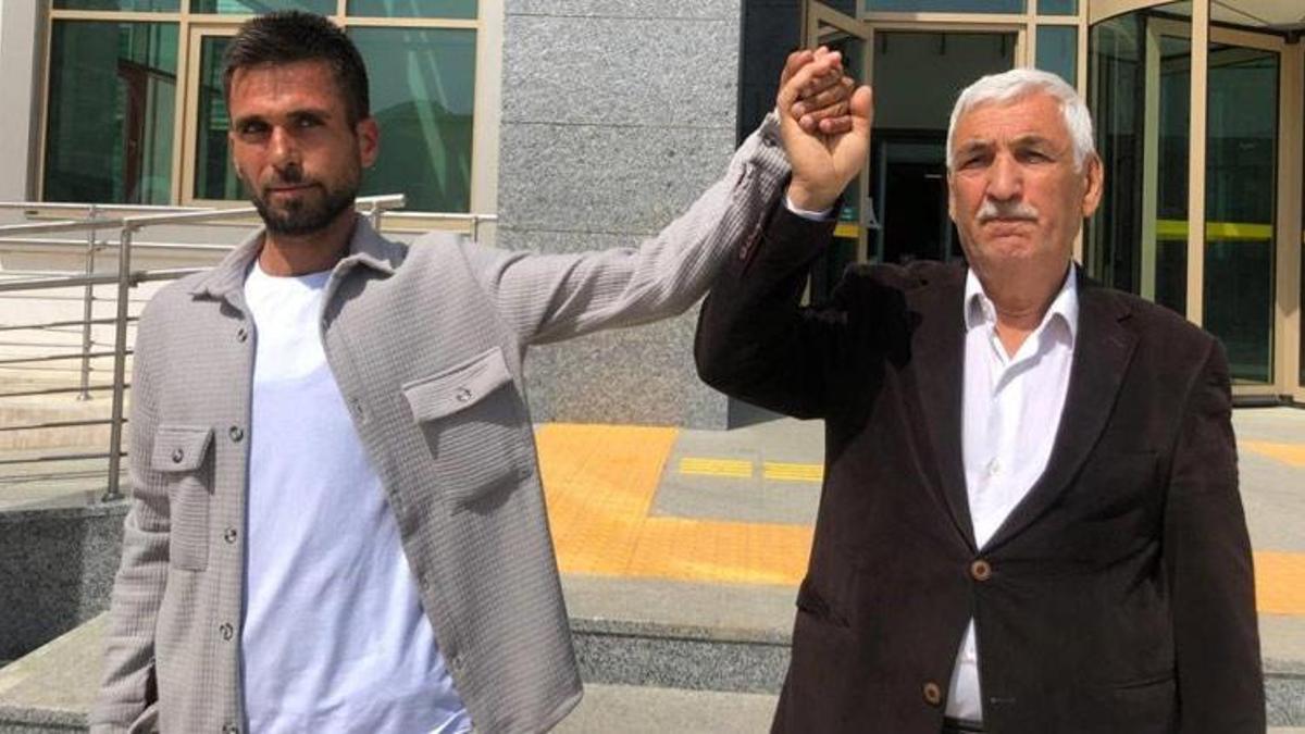 Adaylar eşit oy alınca muhtarı kura sonucu belirledi
