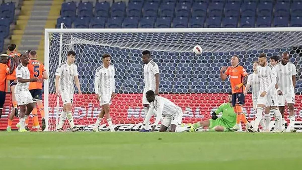 Beşiktaşlı yıldızı resmen gömdü: Bırakın koşmayı, yürüyor, yürüyor eyy Santos