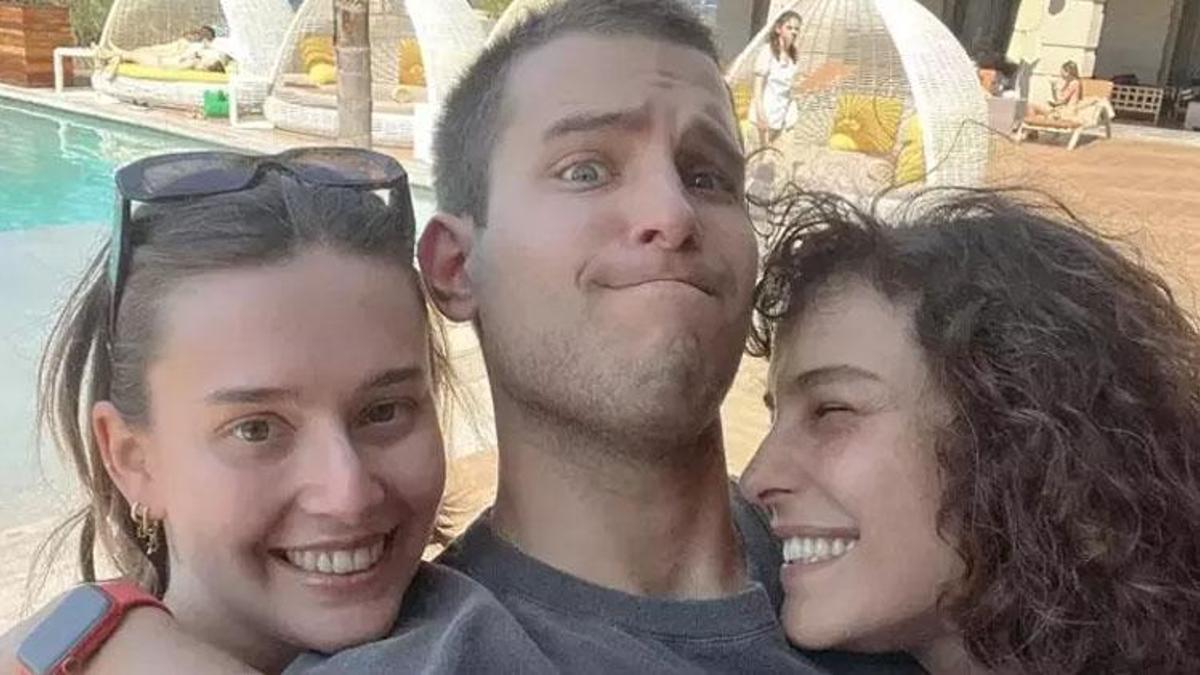 Arzum Onan müstakbel geliniyle bir araya geldi!