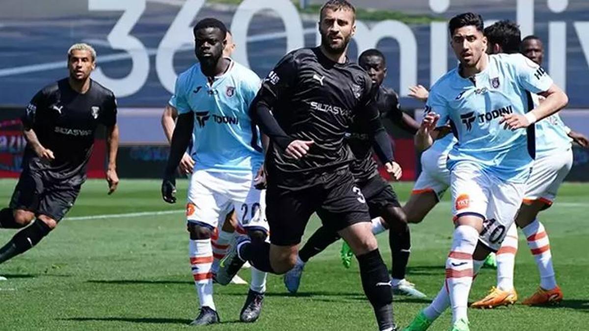 Başakşehir, Pendikspor'u 3-2 mağlup etti