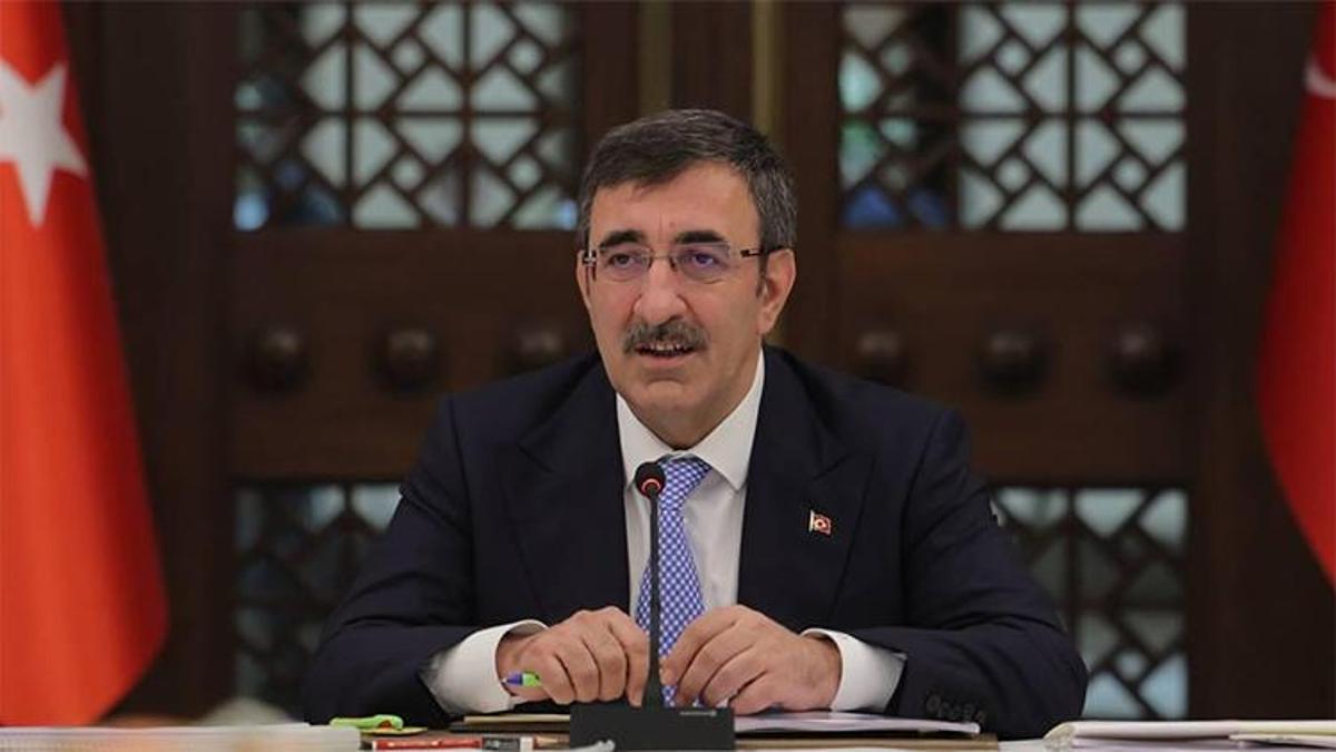 Cumhurbaşkanı Yardımcısı Yılmaz'dan 'kamuda tasarruf' açıklaması: Bizim için çok öncelikli bir konu