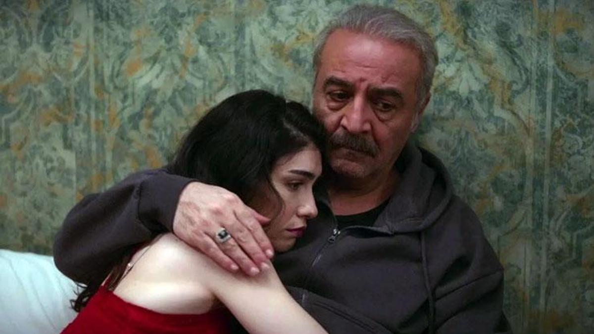 Dilber'le Azem ayrıldı! Gizemli birinden mesaj aldı