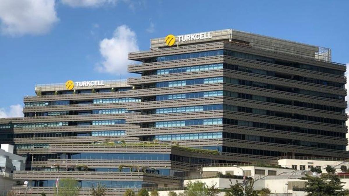 Turkcell 30’uncu yılını kutluyor