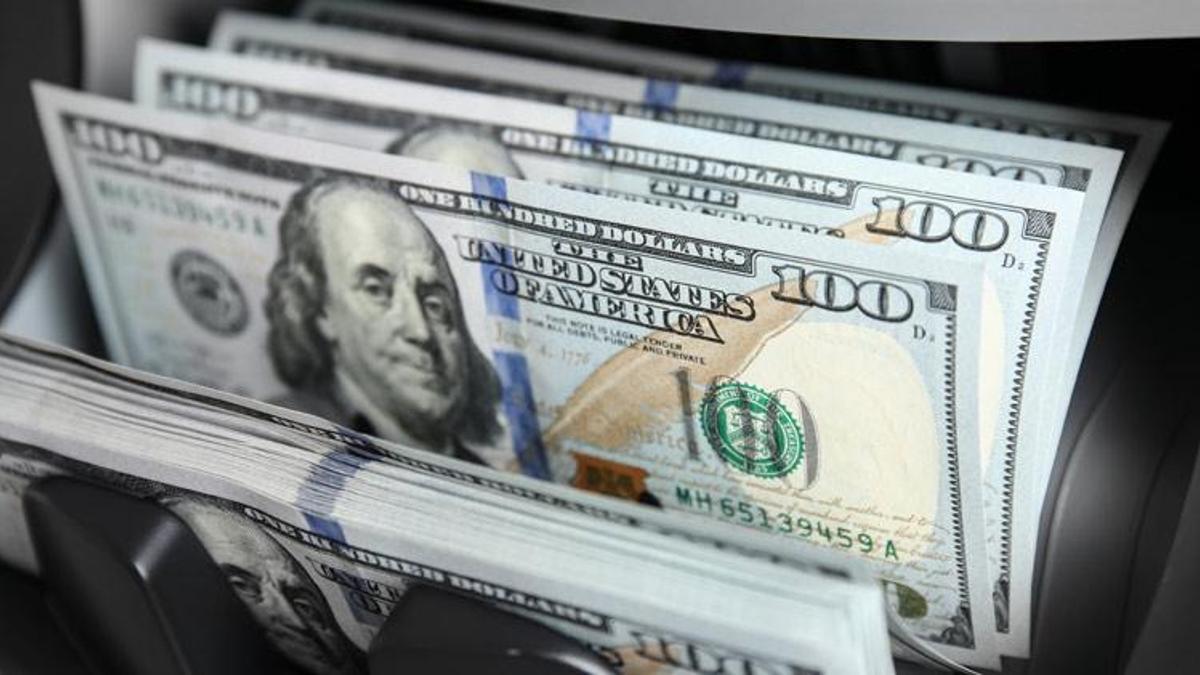 Yıl sonu dolar kuru tahmini geriledi! İşte yeni rakam