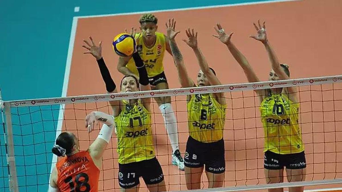 Fenerbahçe Opet şampiyon oldu