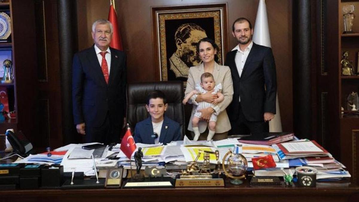 Zeydan Karalar makamını minik Ata Ergül’e teslim etti! Eğlence kompleksi istedi
