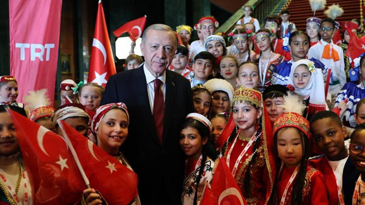Cumhurbaşkanı Erdoğan'dan 23 Nisan mesajı