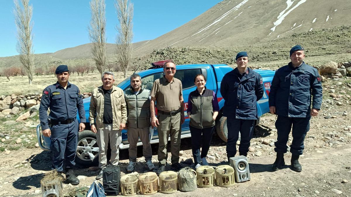 Kayseri'de yasa dışı keklik avlayan 2 kişi yakalandı