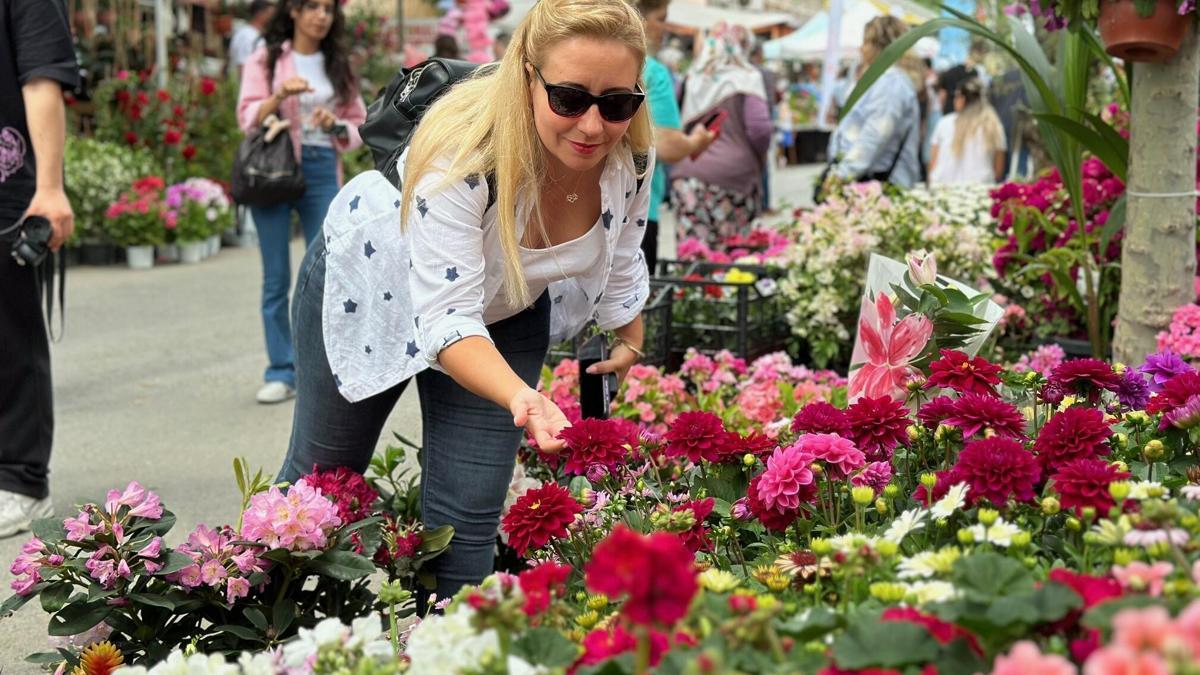 Bayındır'da mis kokulu festival