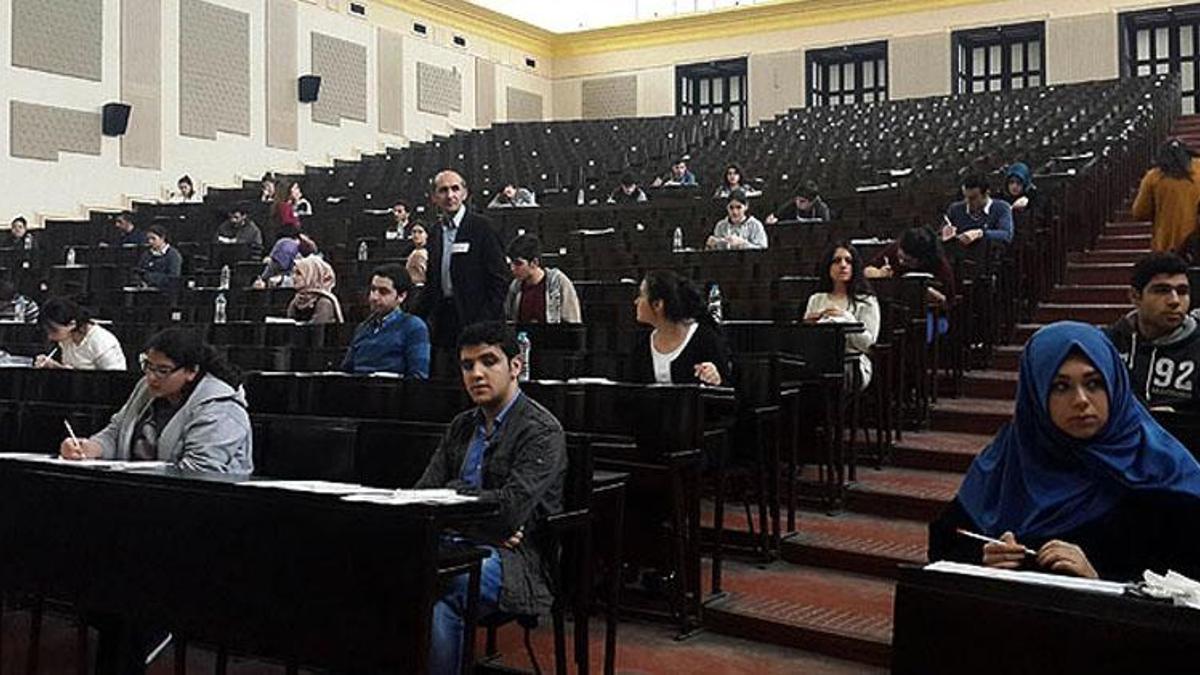 DGS BAŞVURU TARİHİ VE 2024 ÜCRETİ > 2024 DGS başvuru tarihi ne zaman, DGS başvuru ücreti ne zaman? Dikey Geçiş Sınavı (DGS) ne zaman 2024?