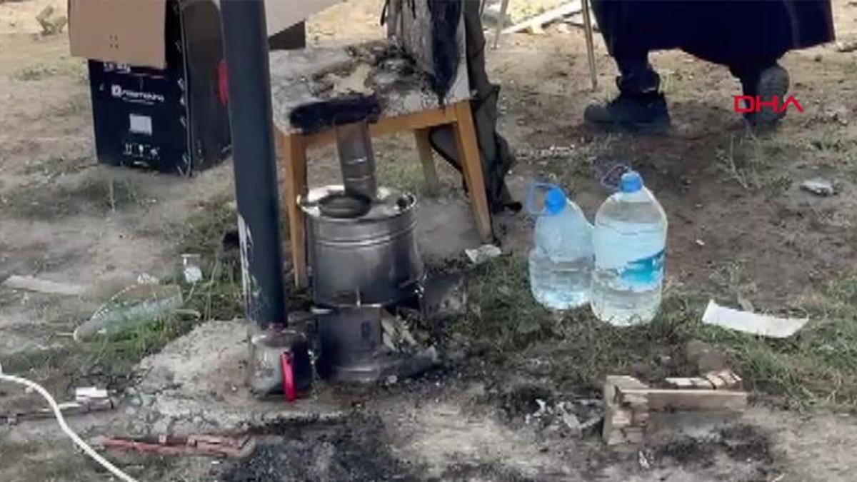 Çay demlemek için semavere tiner döktü, başına gelmeyen kalmadı!