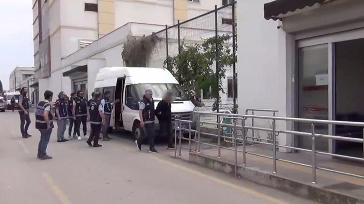 'Kalkan-21' operasyonu!  16 göçmen kaçakçılığı organizatörü yakaland