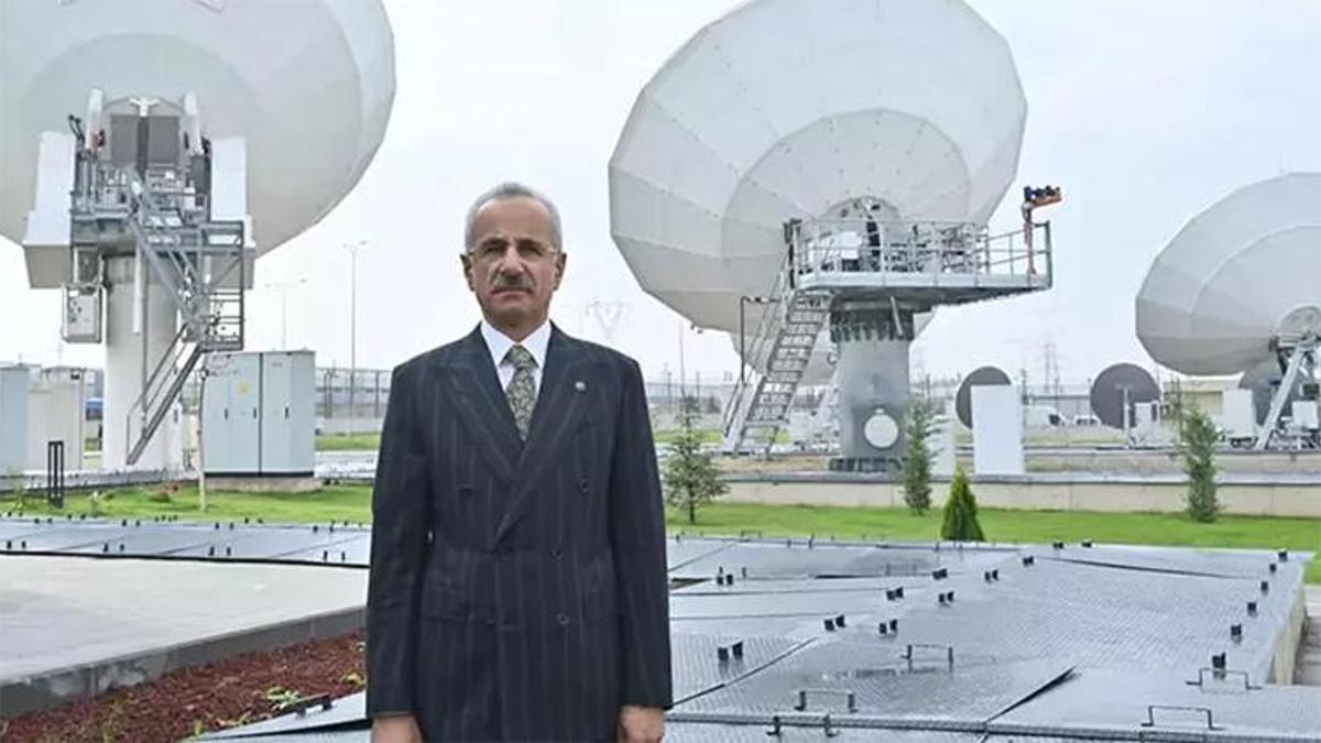 Bakan Uraloğlu duyurdu: TÜRKSAT 6A’ya yeni logo