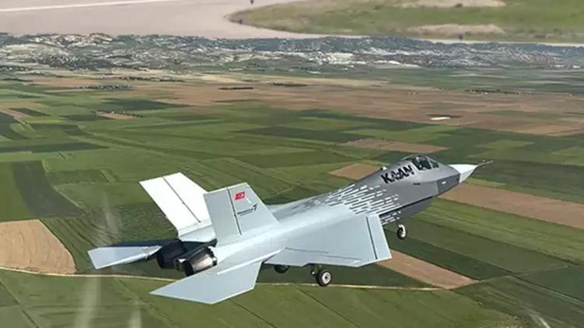 Milli Muharip Uçak KAAN, ikinci uçuşunu başarı ile tamamladı