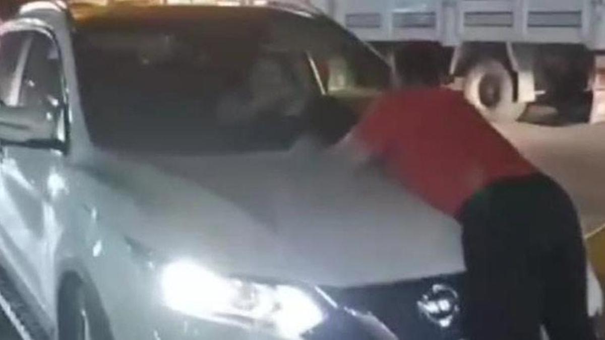 Uyuşturucu bağımlısı kadın sürücüye dehşeti yaşattı! Şok eden olay