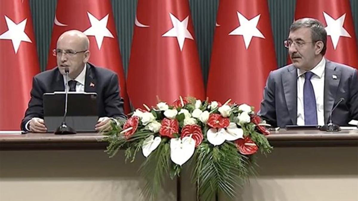 Kamuda tasarruf paketinin ayrıntıları belli oldu! Bakan Şimşek: 3 yıl süreyle durduruyoruz