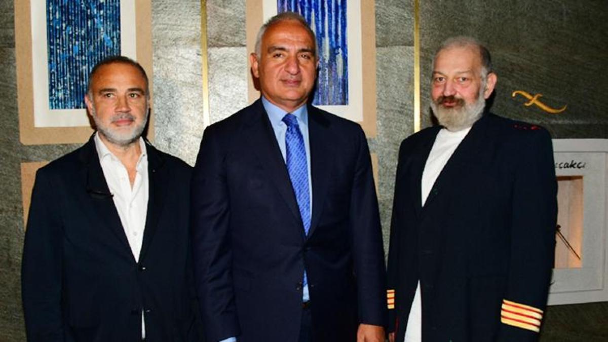Boğaziçi temalı Art Show Bakan Ersoy’un katılımıyla gerçekleşti
