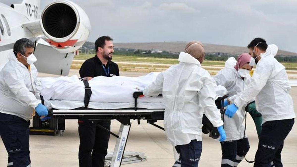 Umre’de rahatsızlanan vatandaş ambulans uçakla Gaziantep'e getirildi