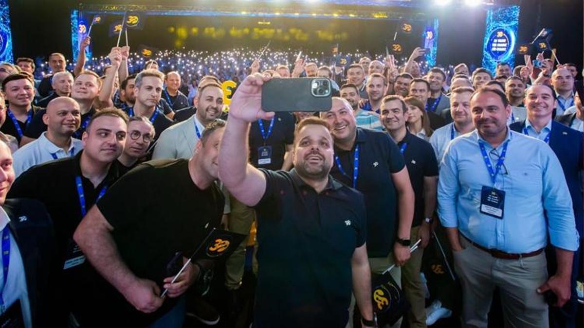 Turkcell 30.yılını iş ortaklarıyla kutladı