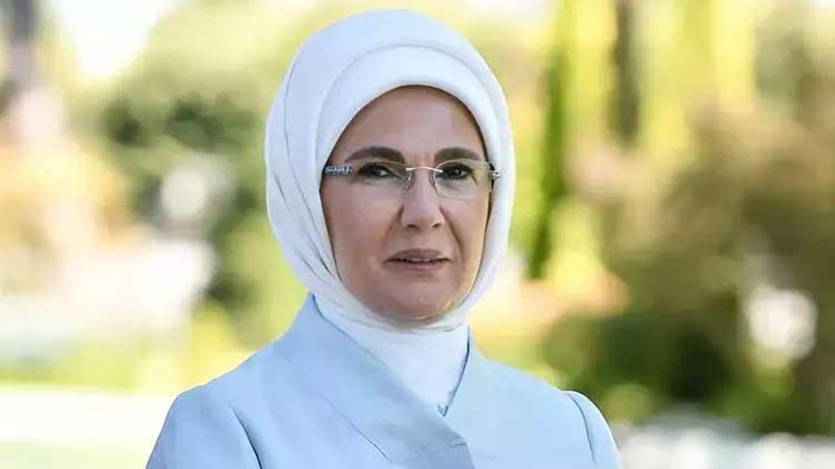 Emine Erdoğan'dan 19 Mayıs mesajı
