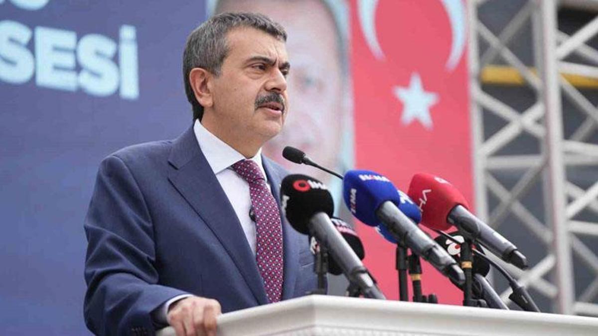 2. dönem devamsızlıklar sıfırlanıyor mu 2024, devamsızlık hakkı kaç gün? Devamsızlık affı gelecek mi?