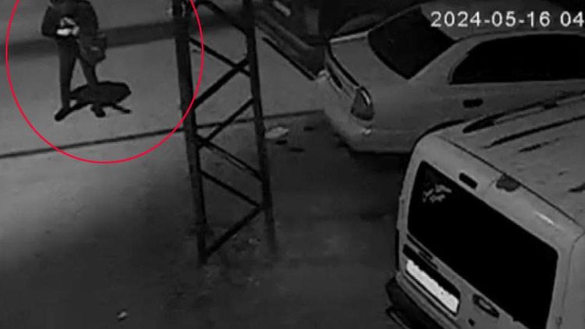 Park halindeki araç önce kundaklandı, sonra kurşun yağmuruna tutuldu! Araç sahibi tedirgin