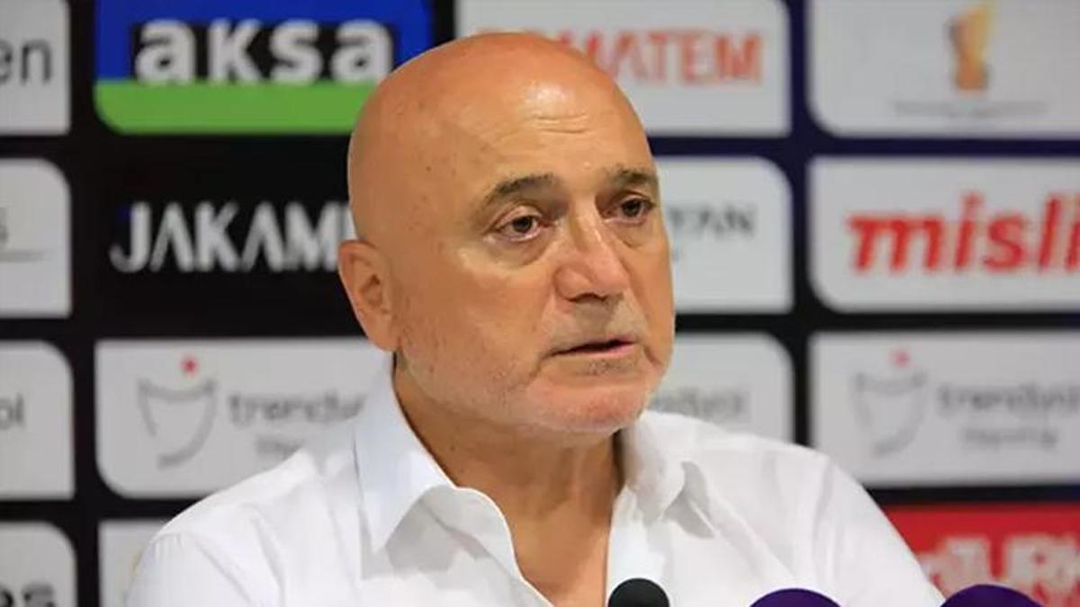 Adana Demirspor'da Hikmet Karaman ile yollar ayrılıyor!