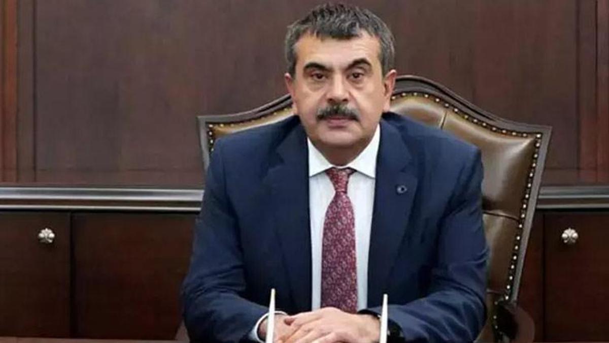 Milli Eğitim Bakanı Yusuf Tekin yeni müfredatı onayladı