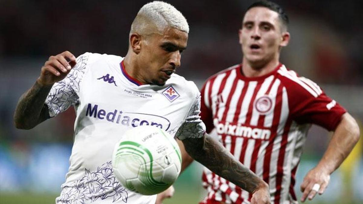 UEFA Avrupa Konferans Ligi şampiyonu Olympiacos oldu