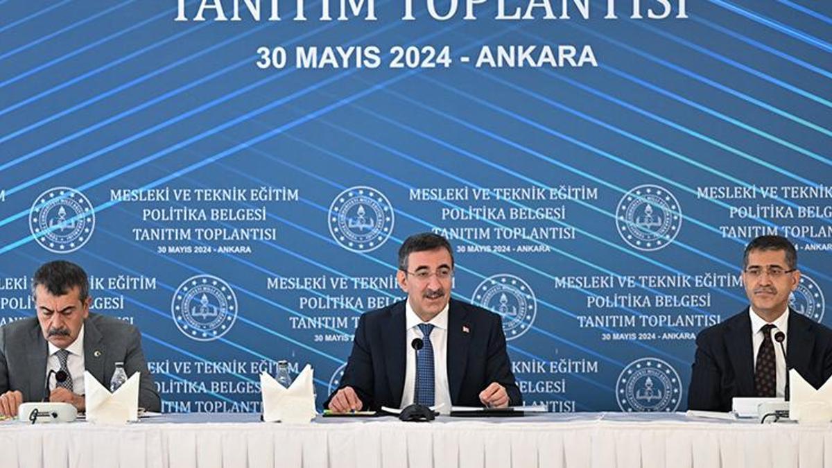 Cumhurbaşkanı Yardımcısı Yılmaz: Mesleki eğitimi özel bir gündem haline getirdik