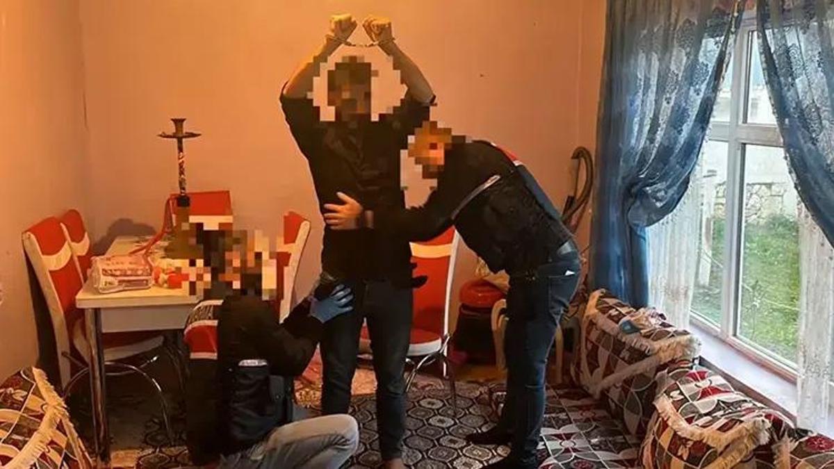 4 ilde Kalkan-23 Operasyonu: 63 göçmen kaçakçılığı organizatörü yakalandı