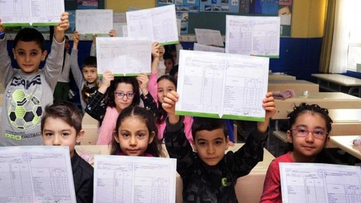 KARNELER NE ZAMAN BASILIR? | Karneler basıldıktan sonra yoklama alınır mı, not değiştirilir mi? e okul devamsızlık ne zaman kapanıyor 2024?