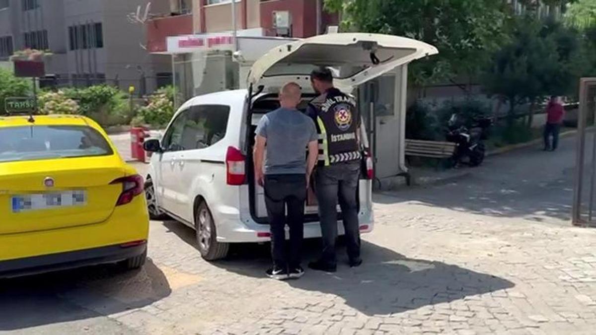 Taksiciden akılalmaz hareket! Küfürler yağdırdı