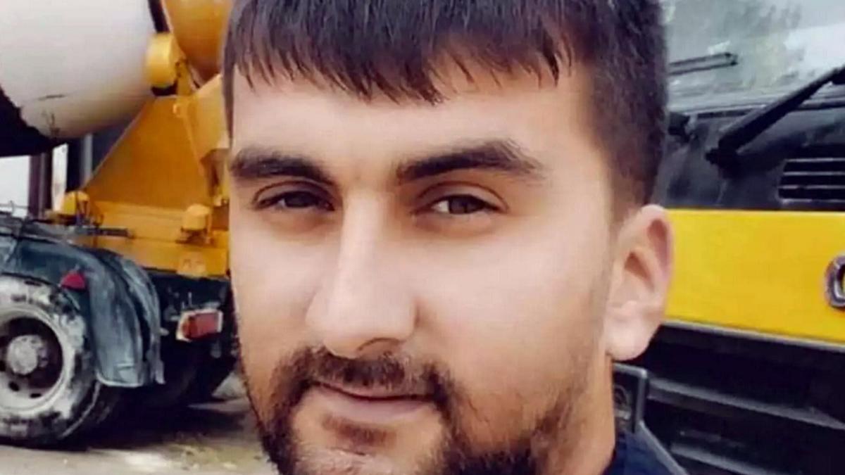 Kırklareli'de devrilen beton mikserinin sürücüsü öldü