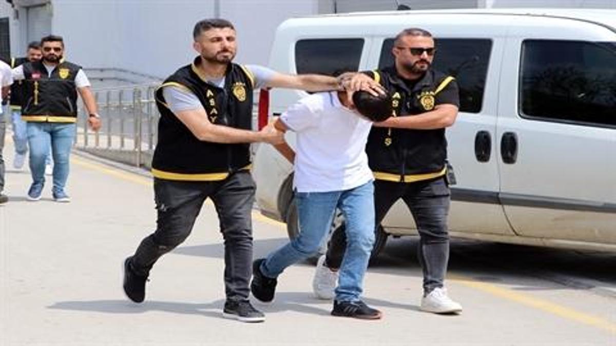 Alacak kavgası iddiasıyla kendini kovalayanı öldüren sanığa müebbet talebi