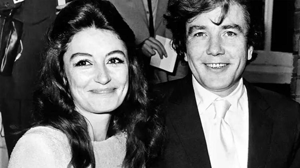 La Dolce Vita ve A Man and a Woman'ın yıldızı Anouk Aimée 92 yaşında hayatını kaybetti