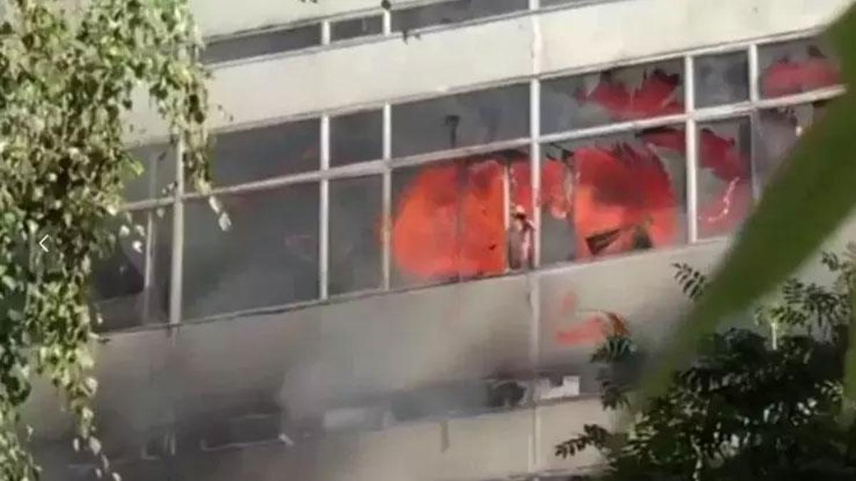 Rusya’nın başkentinde büyük yangın! 8 kişi hayatını kaybetti