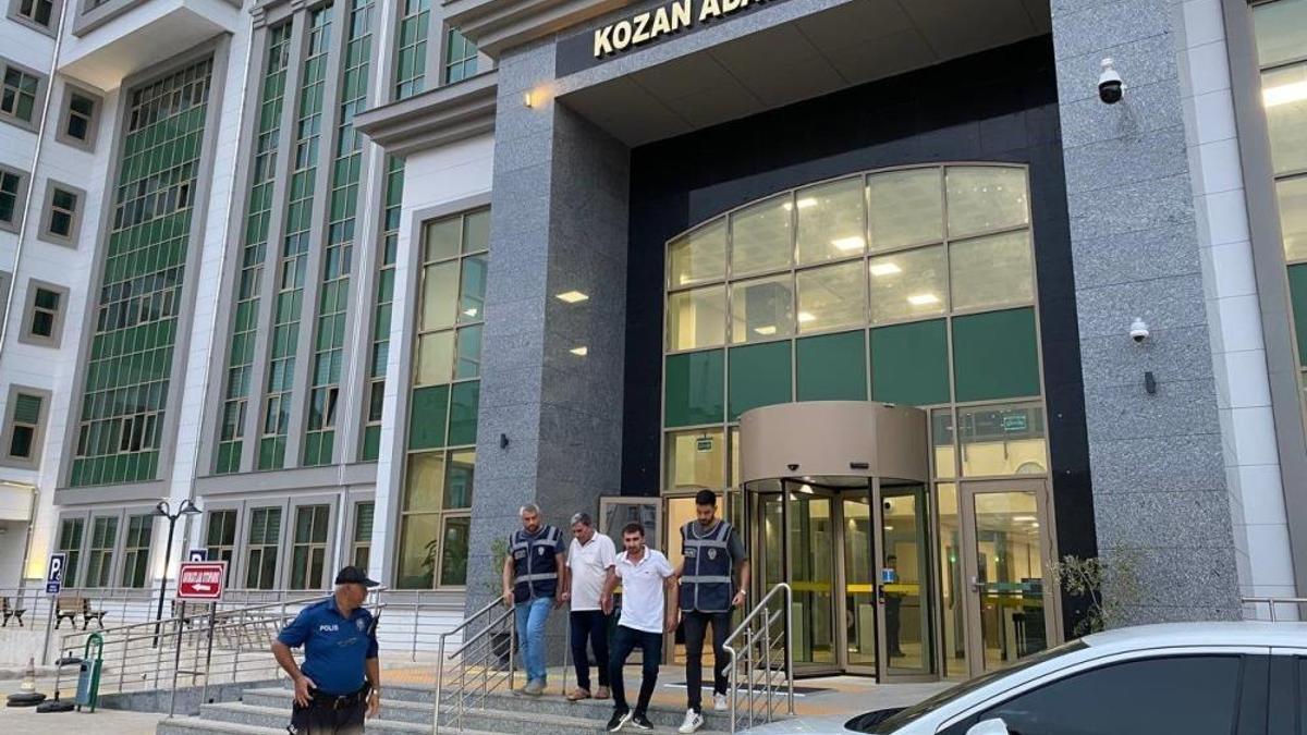 Husumetlisini öldüren baba ve oğul tutuklandı