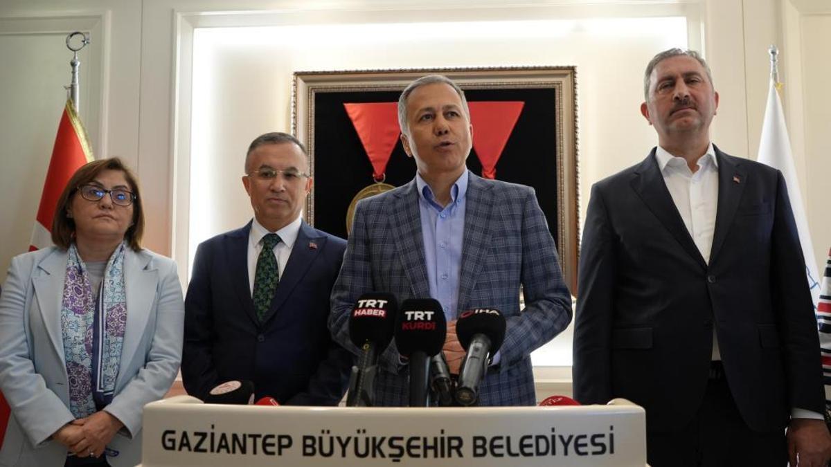 Bakan Yerlikaya: "Göçle mücadeleyi istikrarlı bir noktaya getirmekte kararlıyız"