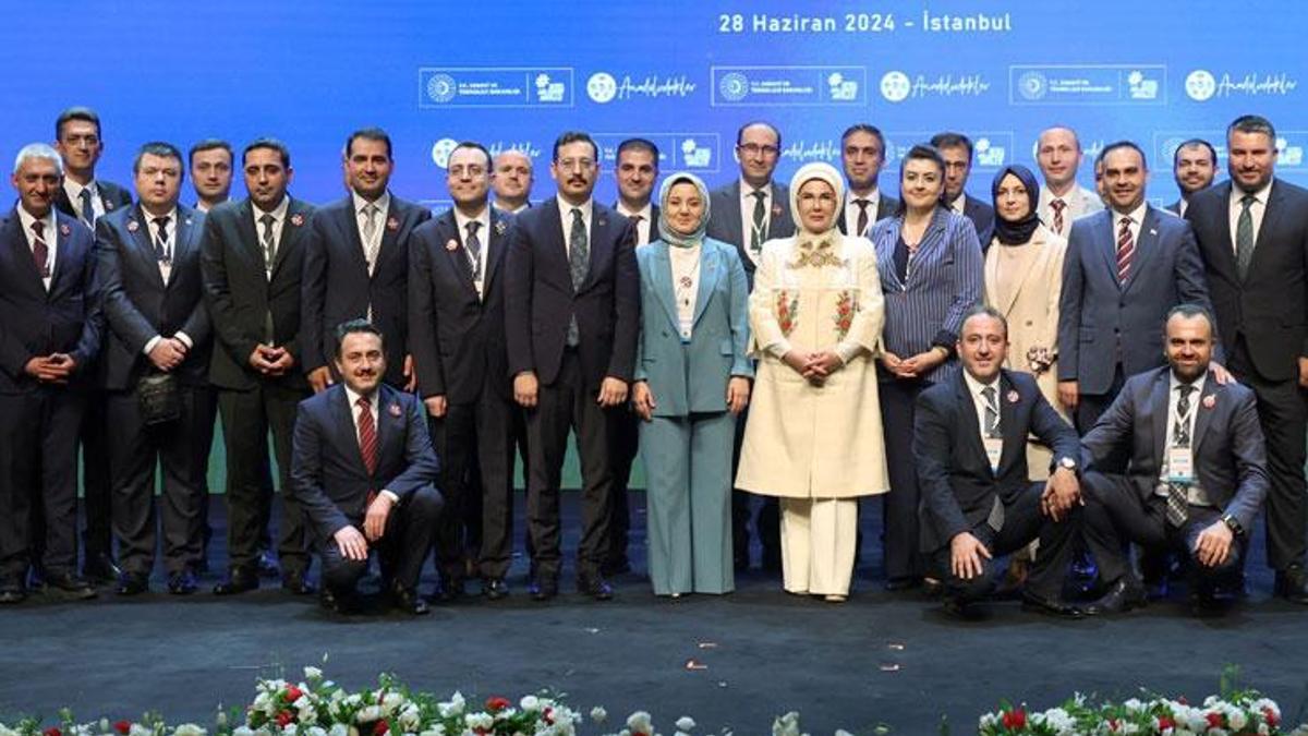 Emine Erdoğan 'Anadoludakiler Tanıtım Programı'na katıldı: Ulusal kalkınmayı desteklemeyi hedefliyoruz