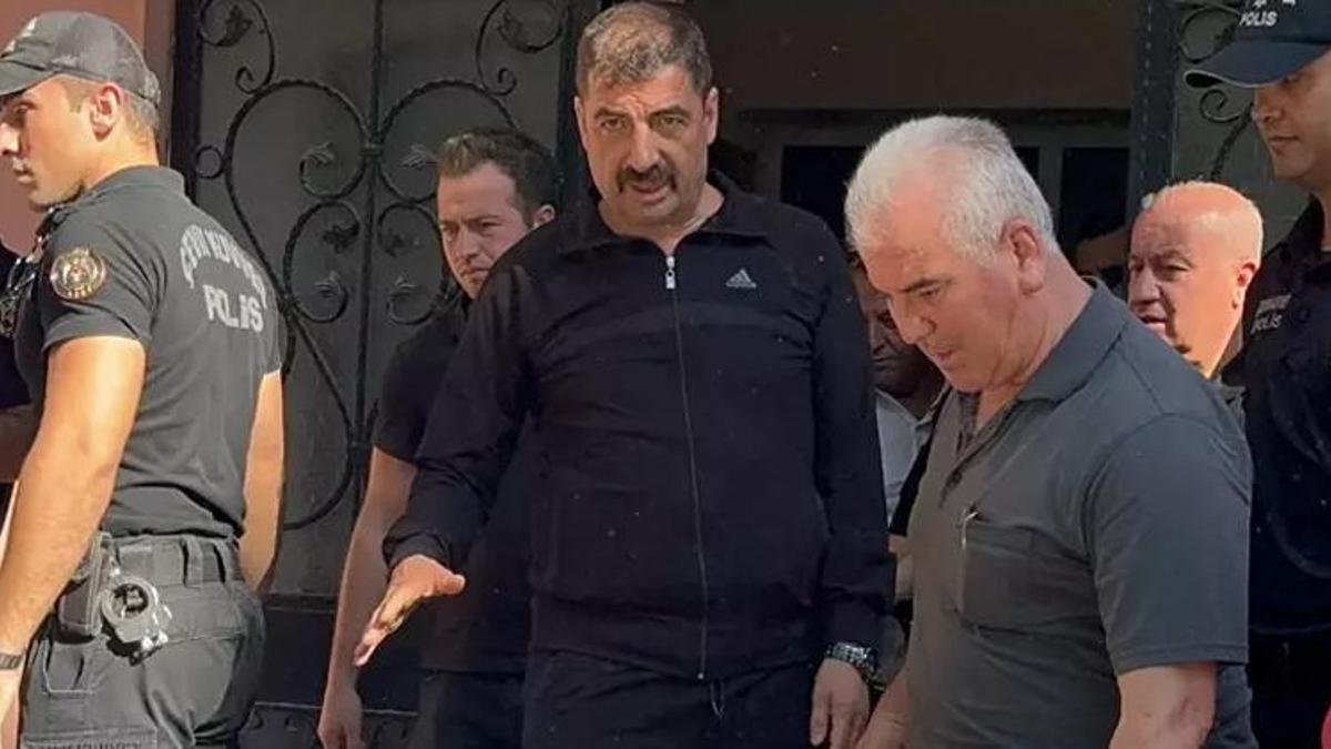 Kula Belediyesi'nde darp skandalı! Belediye Başkanı Hikmet Dönmez tutuklandı