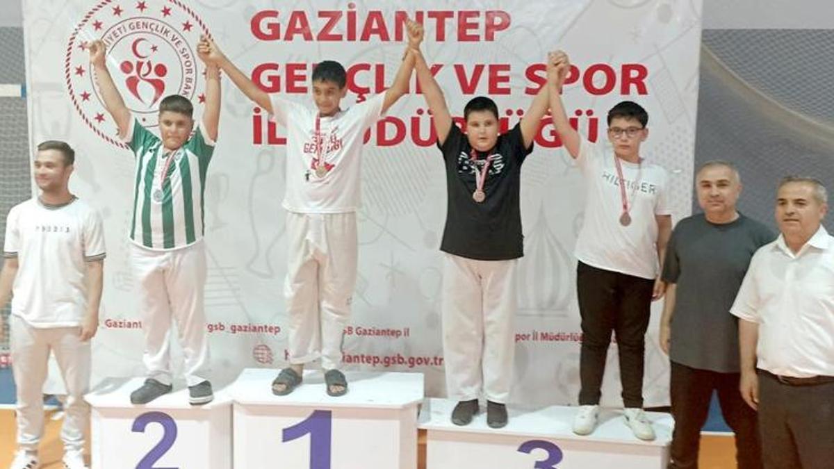 Arabanlı minik tekvandocular Türkiye şampiyonasında Gaziantep’i temsil edecek