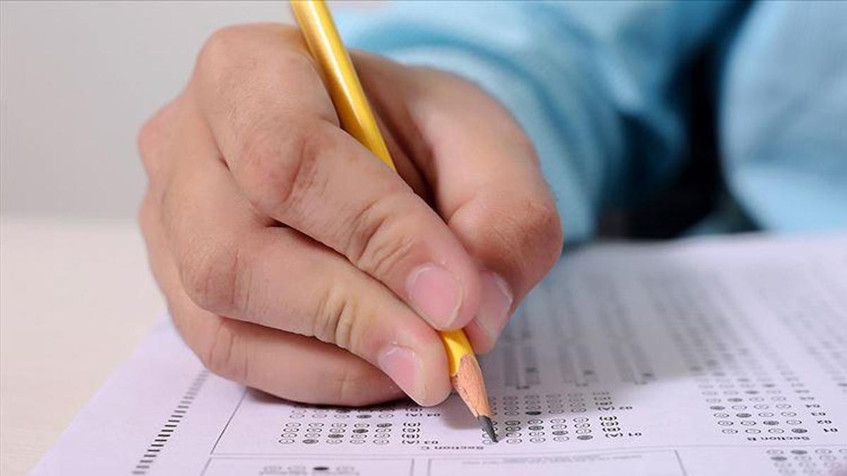 AÖF yaz okulu kayıtları nasıl yapılır? Anadolu Üniversitesi Açıköğretim Fakültesi (AÖF) yaz okulu kayıt ücreti ne kadar?
